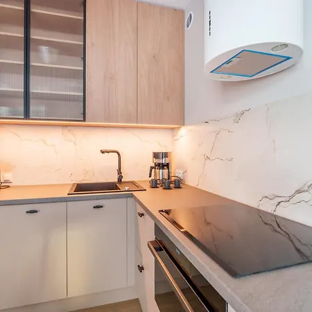 Sunset Iv, Nadmorska 98b Appartamento