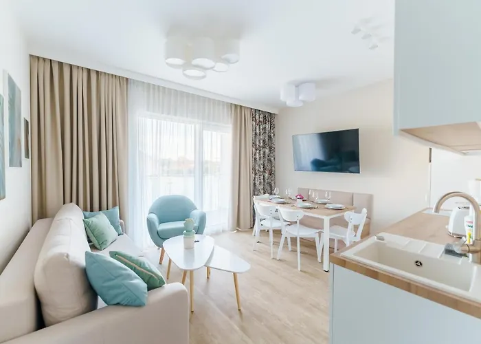 Sunset Iv, Nadmorska 98b *